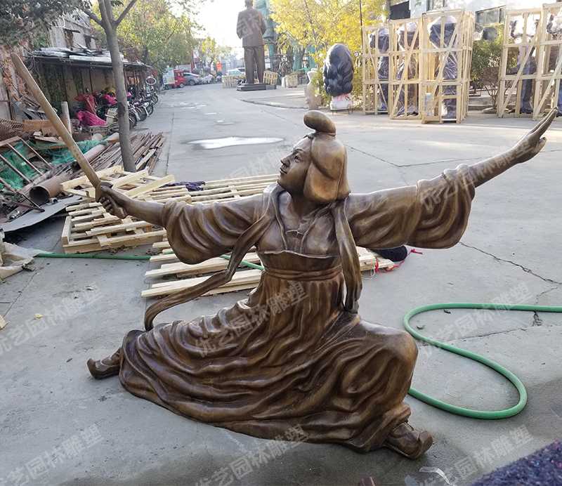 舞劍銅人物雕塑，古代銅人物雕塑